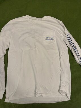 Vineyard Vines White Long-Sleeve Pocket Tee with Blue Logo Sleeve